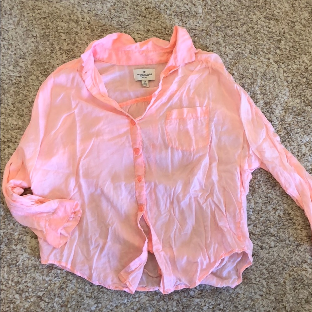 Bright Coral AEO Button Down Top!